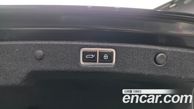 Hyundai Grandeur 2025 — photo 32