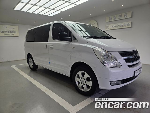 Hyundai Starex 2014 — photo 2
