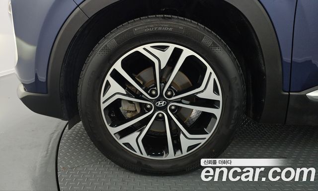 Hyundai Santafe 2020 — photo 5