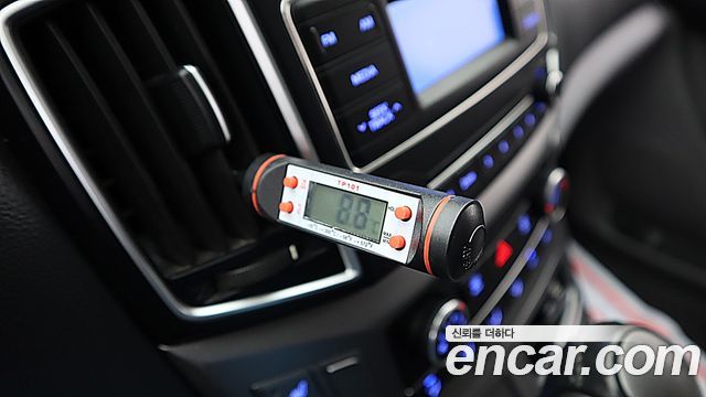 Hyundai Starex 2021 — photo 12