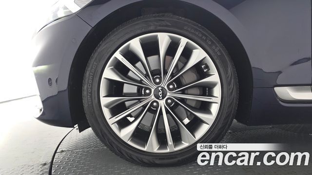 Kia K9 2023 — photo 5