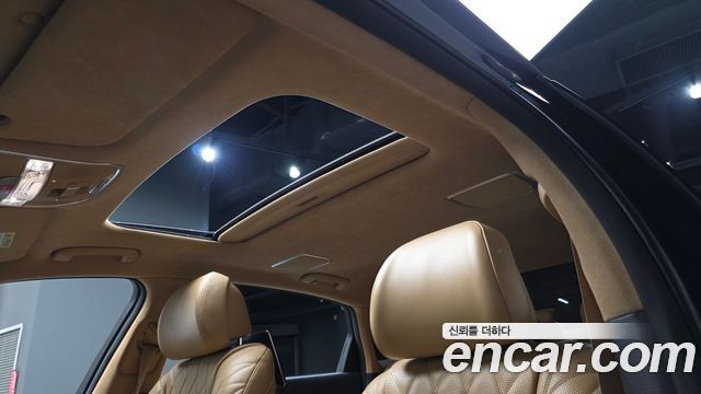 Kia K9 2023 — photo 24