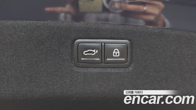 Kia K9 2023 — photo 27