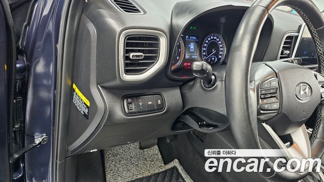 Hyundai Venue 2020 — photo 18
