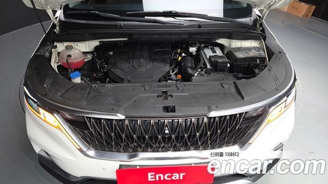 Kia Canival 2021 — photo 6