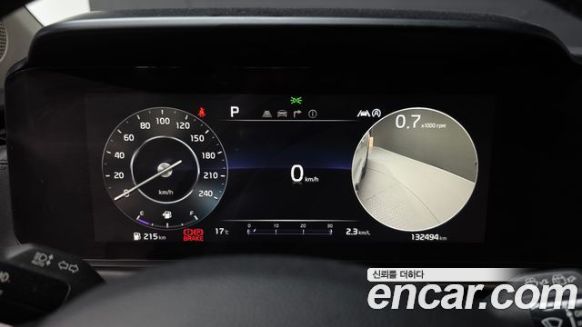 Kia Canival 2021 — photo 11