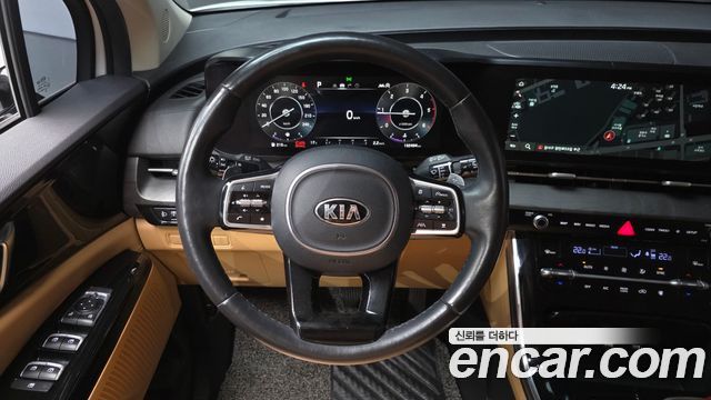 Kia Canival 2021 — photo 20