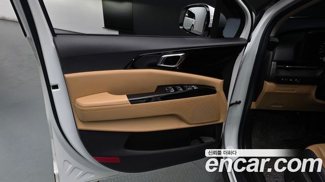 Kia Canival 2021 — photo 14