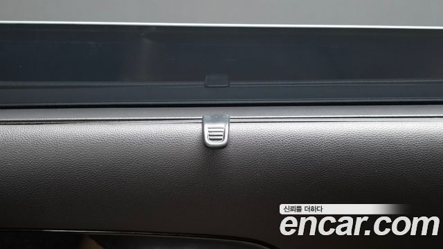 Kia Canival 2021 — photo 30