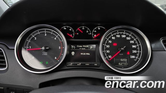 Peugeot 508 2016 — photo 8