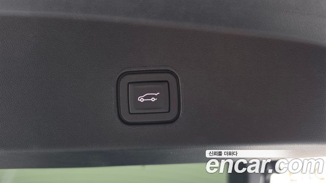 Cadillac Lyriq 2024 — photo 22