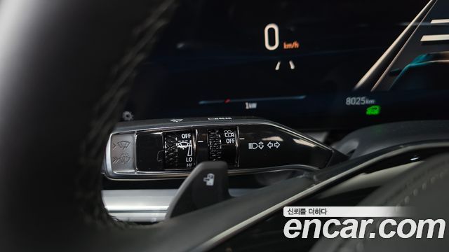 Cadillac Lyriq 2024 — photo 26
