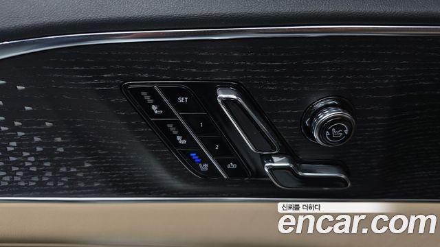 Cadillac Lyriq 2024 — photo 27