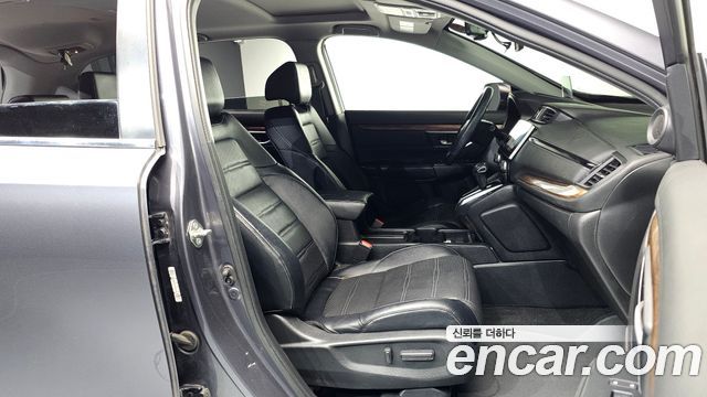 Honda CR-V 2017 — photo 11