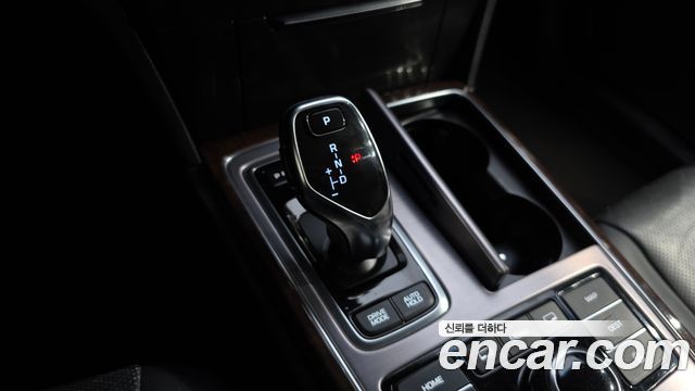 Hyundai Equus 2015 — photo 12