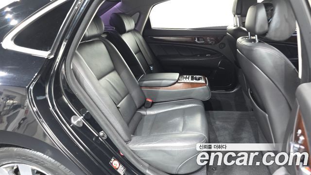 Hyundai Equus 2015 — photo 18