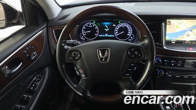 Hyundai Equus 2015 — photo 19
