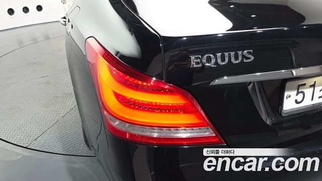 Hyundai Equus 2015 — photo 9