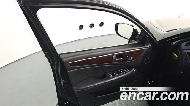 Hyundai Equus 2015 — photo 14