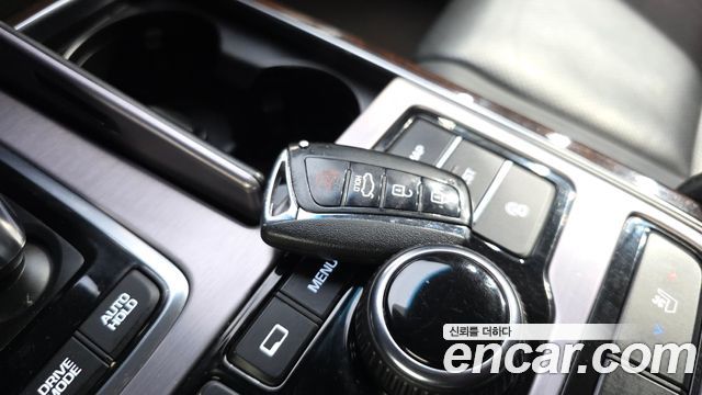 Hyundai Equus 2015 — photo 16
