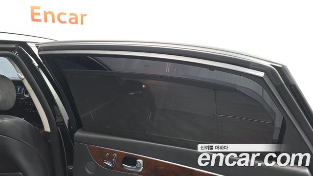 Hyundai Equus 2015 — photo 31