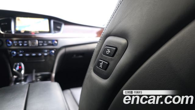 Hyundai Equus 2015 — photo 35