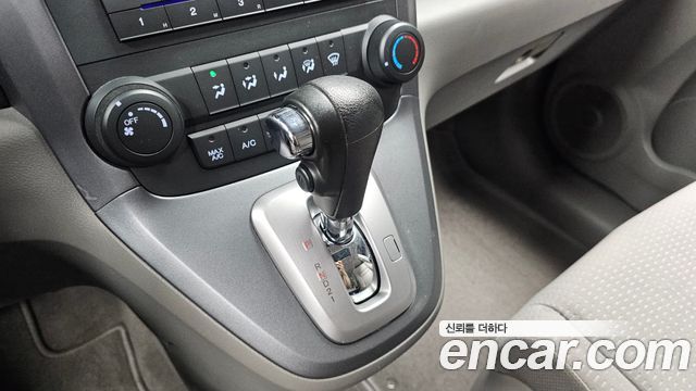 Honda CR-V 2008 — photo 9