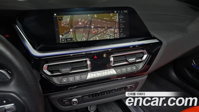 BMW Z4 2021 — photo 18