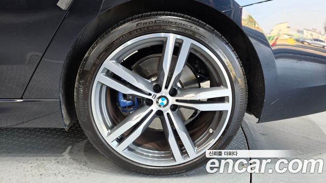 BMW Gran Turismo 2023 — photo 7