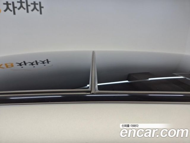 Mercedes-Benz S-Class 2022 — photo 13