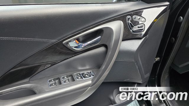 Hyundai Grandeur 2016 — photo 24
