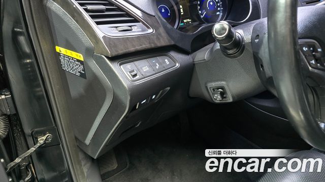Hyundai Grandeur 2016 — photo 25