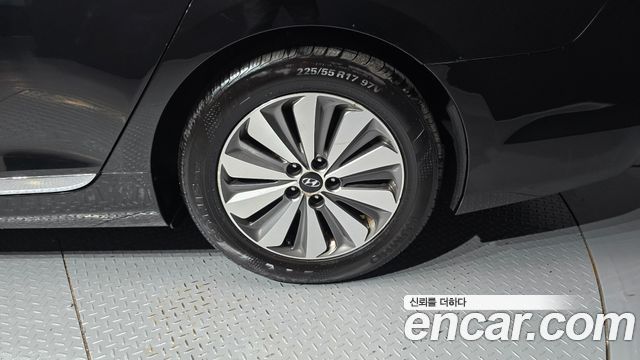 Hyundai Grandeur 2016 — photo 7