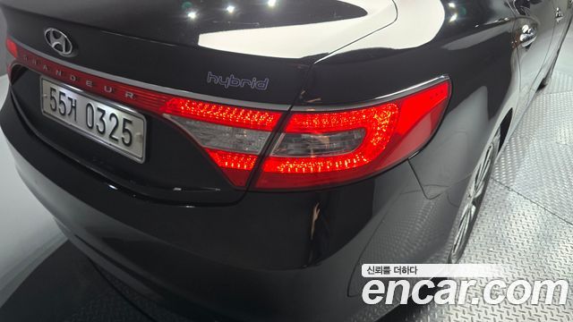 Hyundai Grandeur 2016 — photo 9