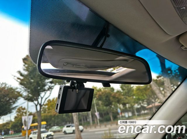 Kia Canival 2010 — photo 16