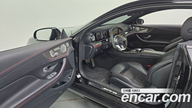 Mercedes-Benz E-Class 2020 — photo 13