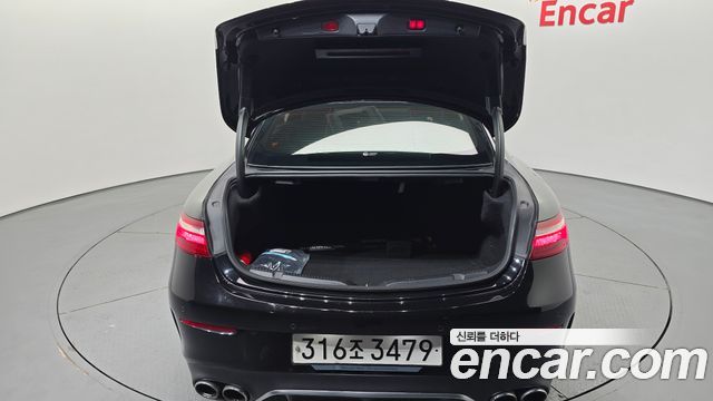 Mercedes-Benz E-Class 2020 — photo 25