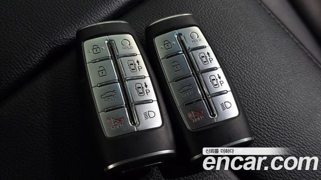 Genesis G80 2022 — photo 22