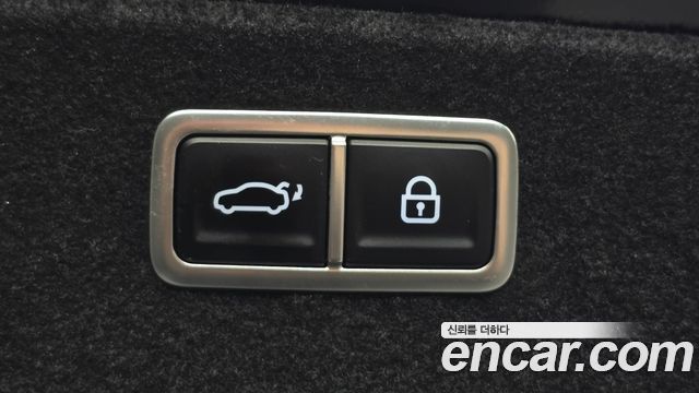 Genesis G80 2022 — photo 25