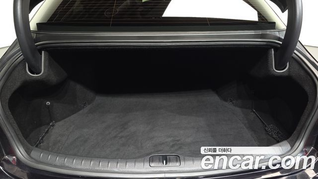 Genesis G80 2022 — photo 26