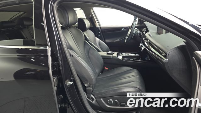 Genesis G80 2022 — photo 16