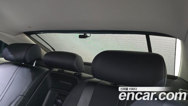 Genesis G80 2022 — photo 36