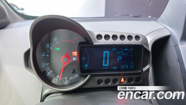 Chevrolet Korea Aveo 2015 — photo 8