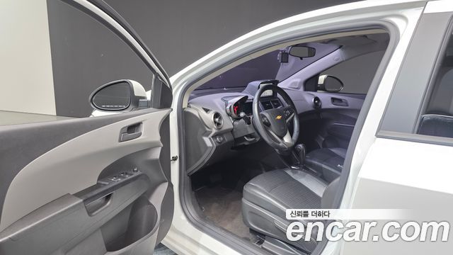 Chevrolet Korea Aveo 2015 — photo 10