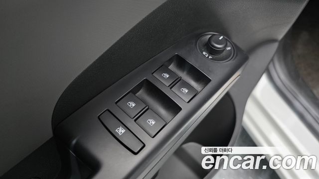 Chevrolet Korea Aveo 2015 — photo 13