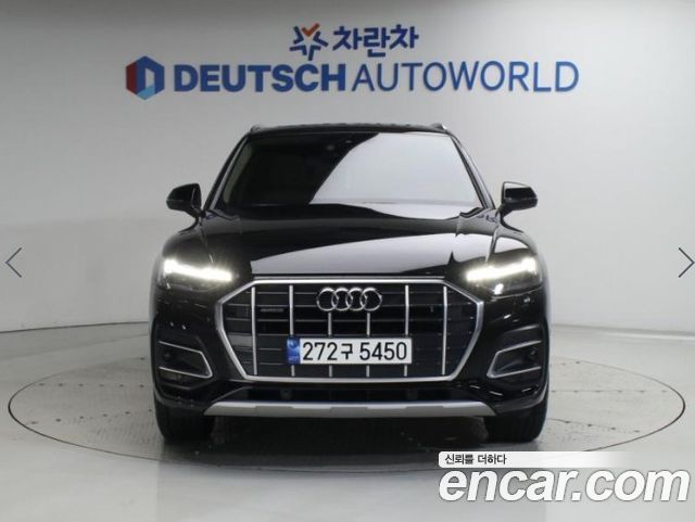 Audi Q5 2023 — photo 3