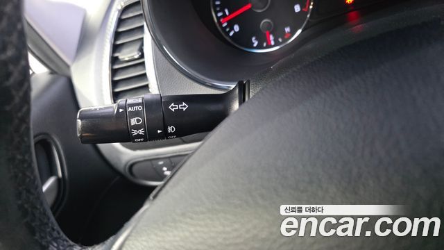 Kia K3 2017 — photo 33