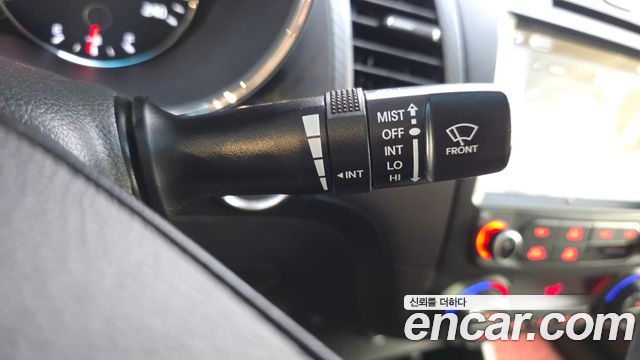 Kia K3 2017 — photo 34