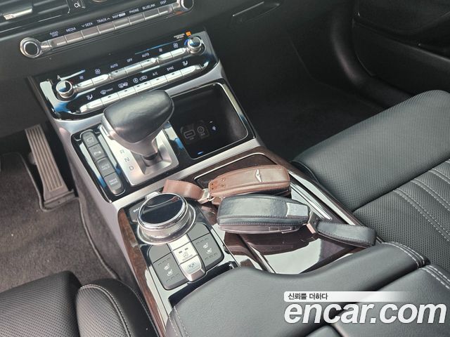 Genesis EQ900 2018 — photo 11