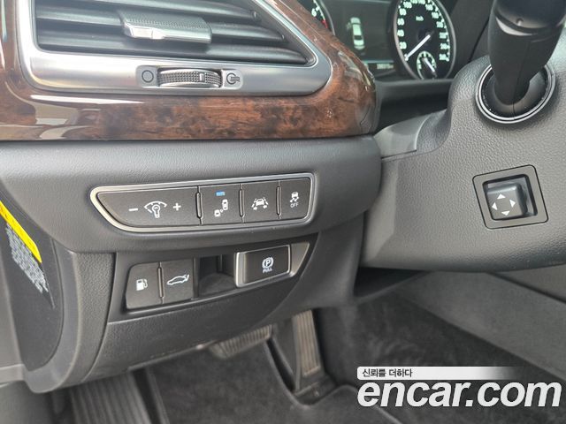 Genesis EQ900 2018 — photo 12